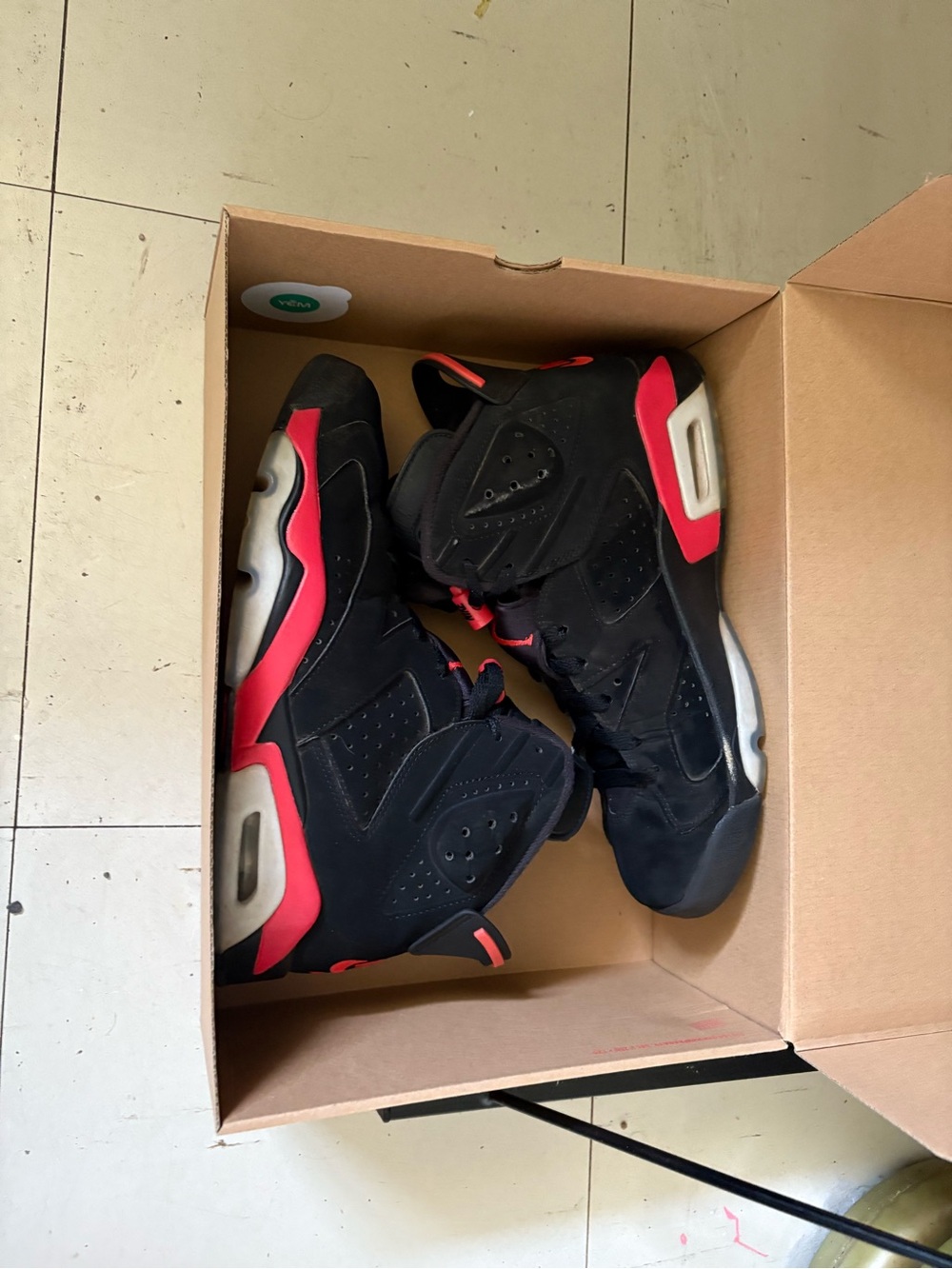 Air Jordan Retro 6